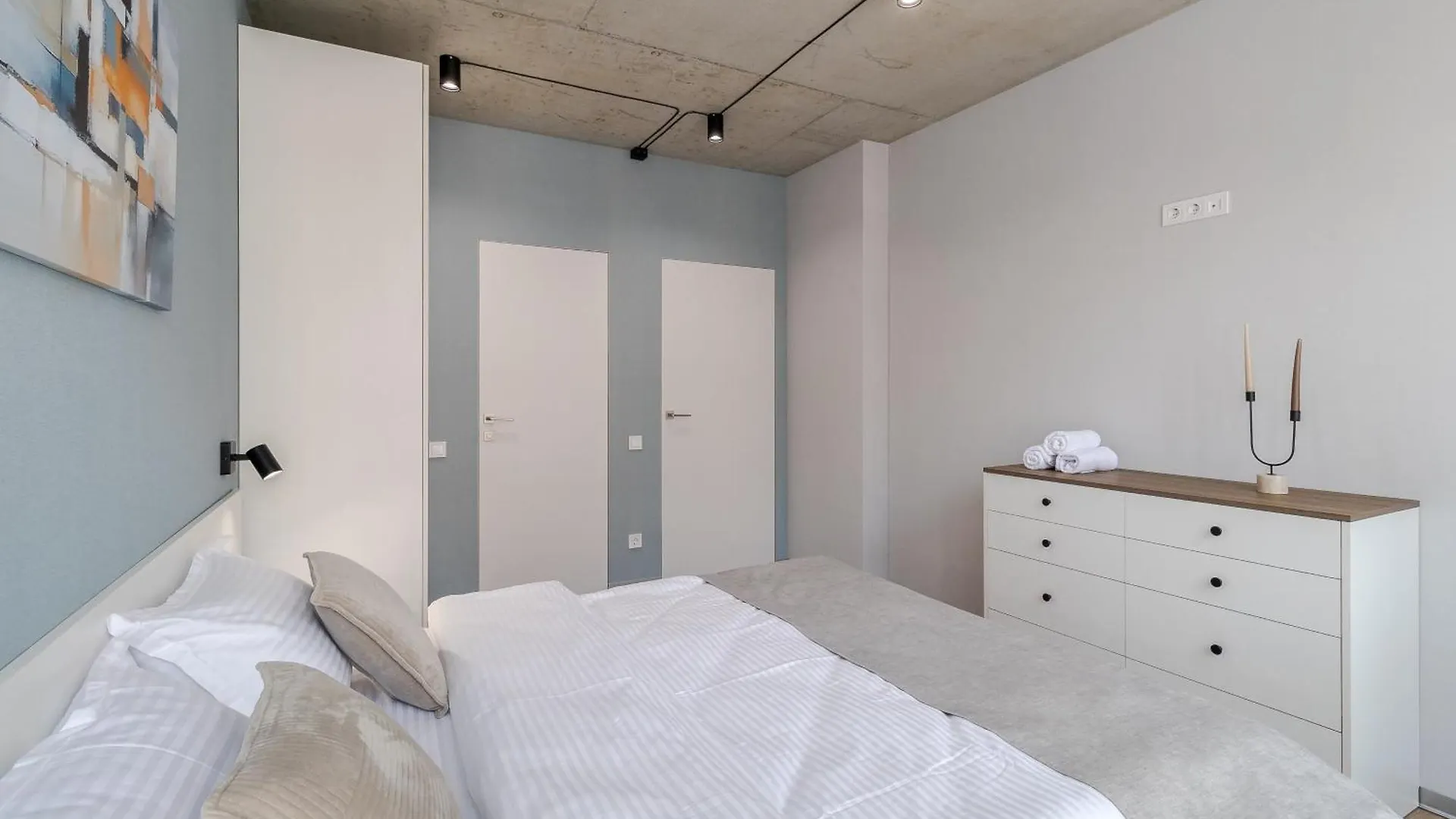 Prime Yard Apartments リヴィウ